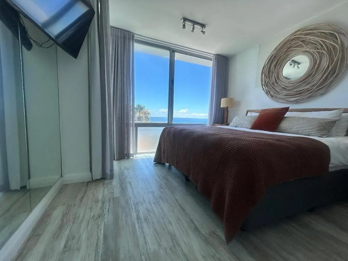 3 Bedroom Luxurious Apartment In Clifton Κέιπ Τάουν